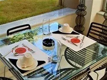 Comfy Boutique Отель