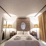 Comfy Boutique מלון 3*