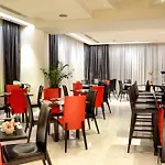 Comfy Boutique מלון 3*