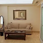Comfy Boutique Hotel