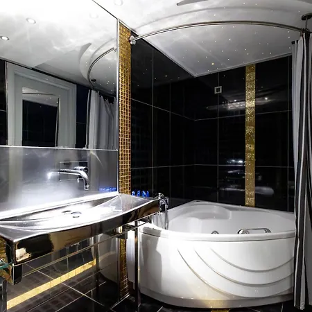 Ξενοδοχείο Comfy Boutique 3*