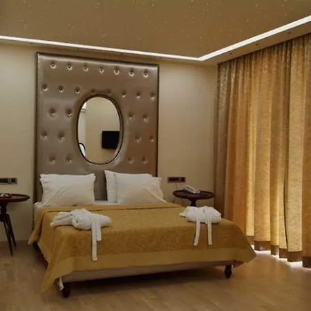 Comfy Boutique 3*