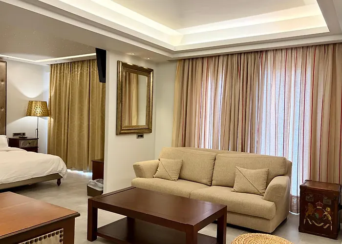 Comfy Boutique Ξενοδοχείο 3*