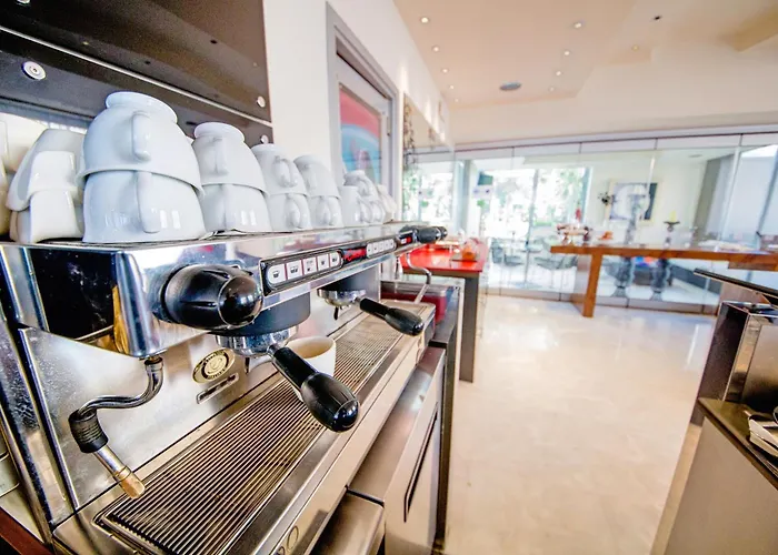 Otel Comfy Boutique Kalamata